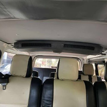 2016 Toyota Hiace Commuter 3.0 MT Diesel - Image 7